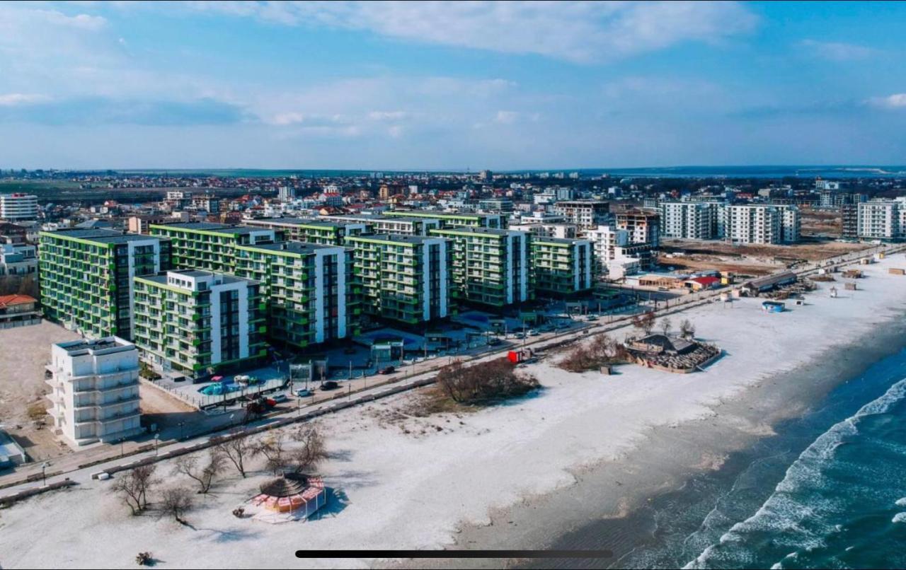 Baby Sea View And Pools Apartment- Mamaia Beach Resort Năvodari Exterior foto