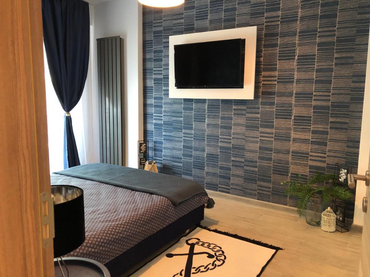 Baby Sea View And Pools Apartment- Mamaia Beach Resort Năvodari Exterior foto